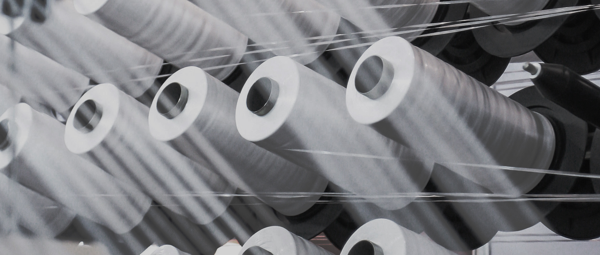 Üst Seviye Dış Mekan Fonksiyonel Kumaşının Macera Deneyiminizi Nasıl Yeniden Şekillendirdiğini Açıklıyoruz